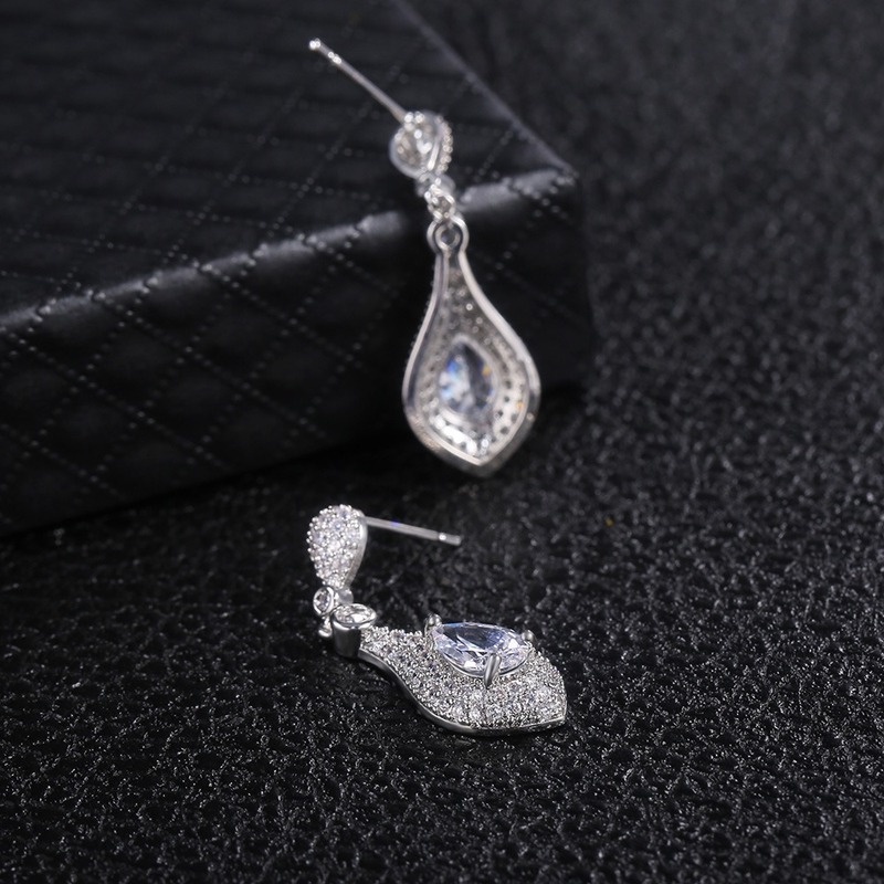 Bông Tai Nữ Đính Đá Zircon Lấp Lánh Nhiều Màu Sắc