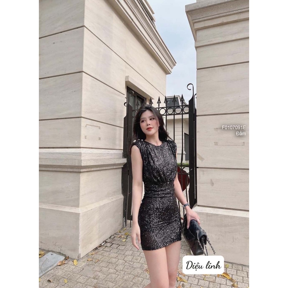 Đầm ôm body kim sa có độn vai đính khuy sát nách sang chảnh!