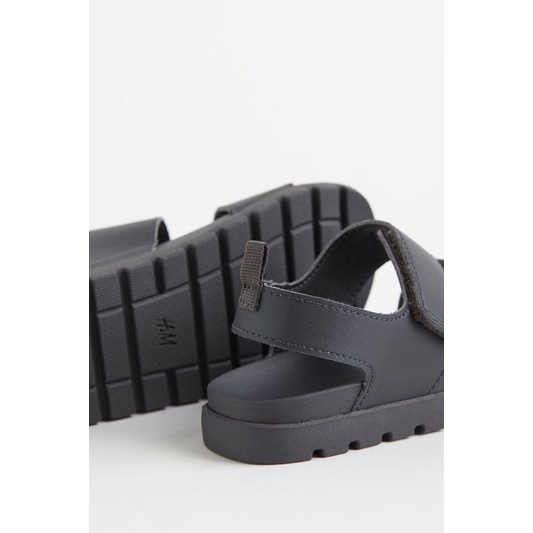 Dép sandal quai dán bé trai vợt sale