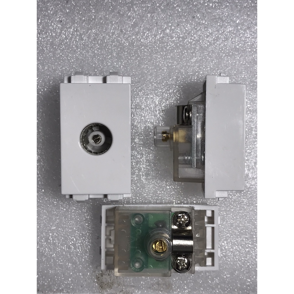 Hạt bình NL 20A , tivi, điện thoại , mạng , chiết áp đèn-qạt S18CC SIno