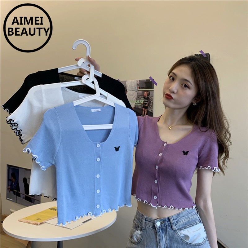 Áo thun len crop top tay ngắn cổ chữ V thêu họa tiết bướm