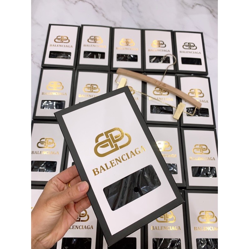 Bán sỉ quần tất b.a.le.n.ci.a.ga