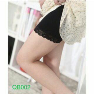 Quần đùi bầu mặc trong váy