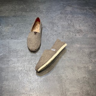 Tara - Giày Lười Unisex Nâu Line