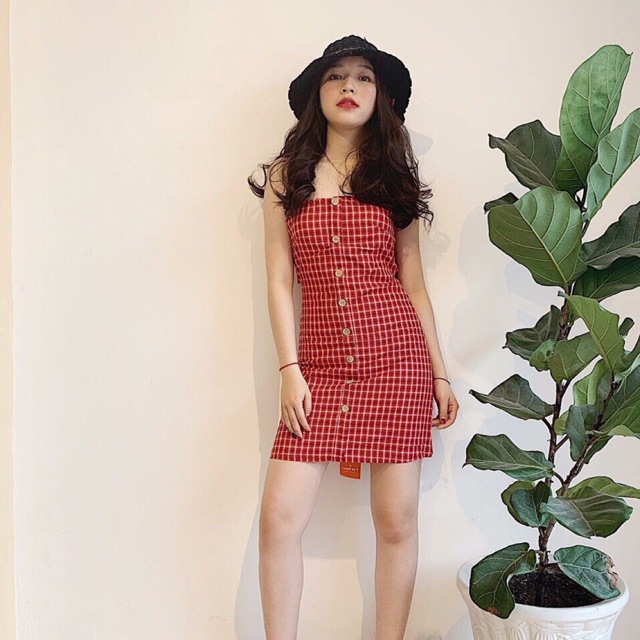 Đầm caro đỏ 2 dây
