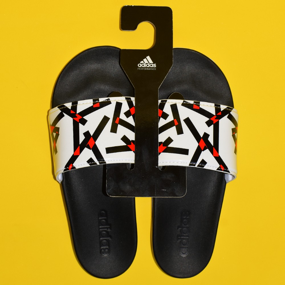 Adidas Cloudfoam Plus Graphic màu đen đế trắng quai đen sọc trắng đen