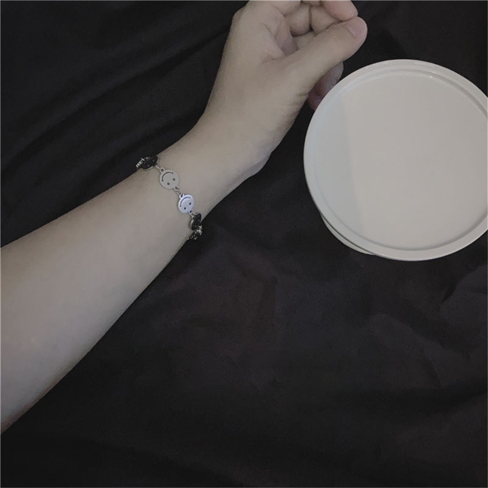 Vòng Tay Thiết Kế Mặt Hình Mặt Cười Phong Cách Hip hop Cá Tính