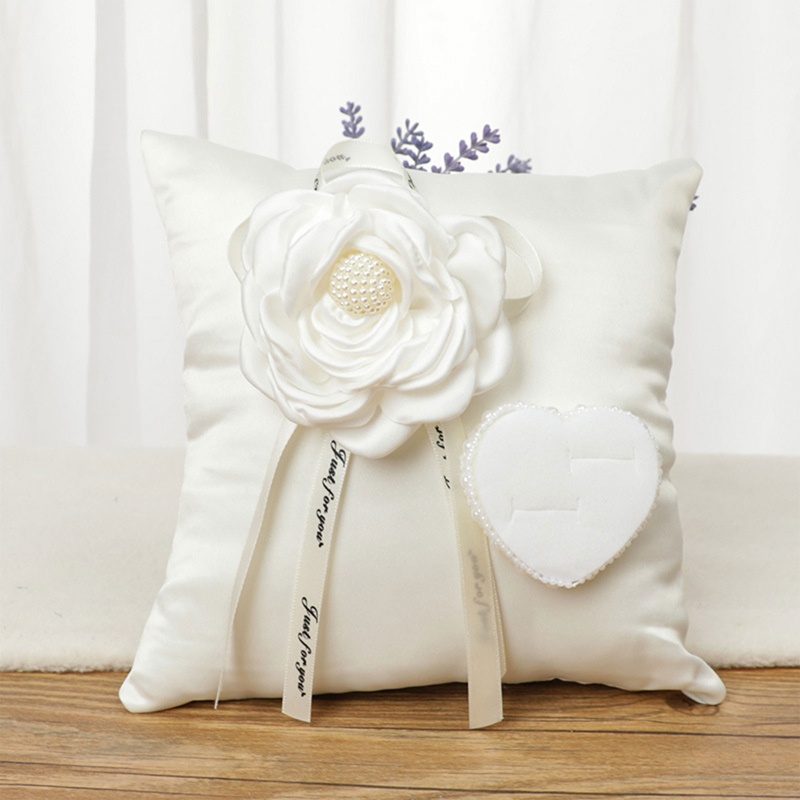 Giỏ Hoa Nhỏ Bằng Satin Có Tay Cầm Đính Ngọc Trai Giả Dễ Thương