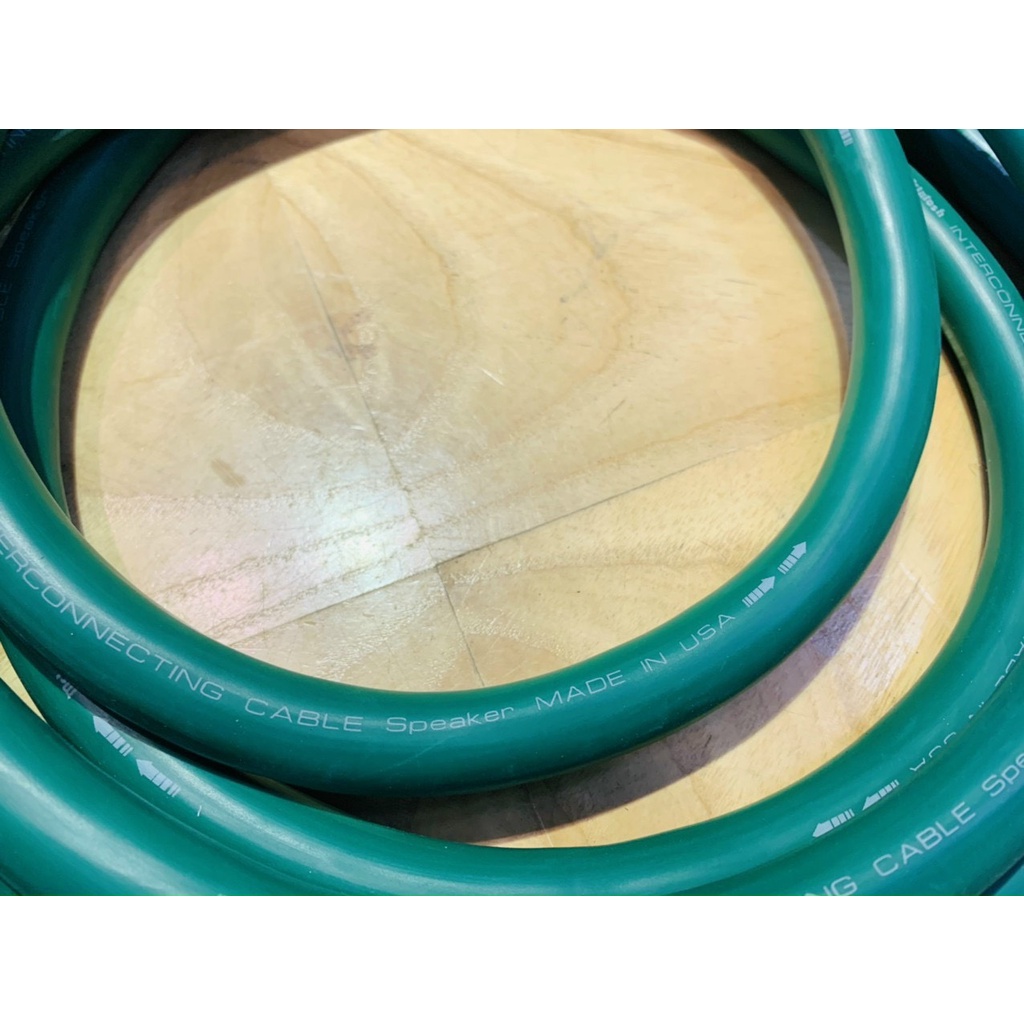 Dây Loa Mỹ Mcintosh chính hãng Chống Nhiễu 1 Chiều Cao Cấp