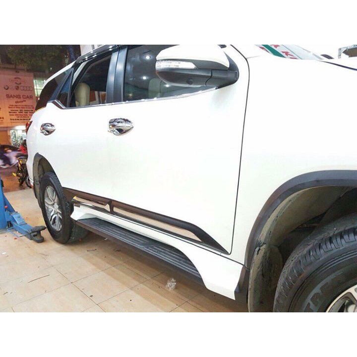 Bộ Ốp Nẹp sườn xe Toyota Fortuner form 2017-2021 bản to