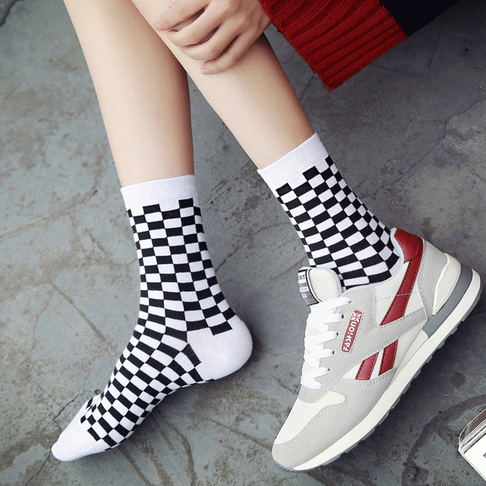 1 Đôi Tất Chân Kẻ Sọc Vuông Thời Trang Unisex