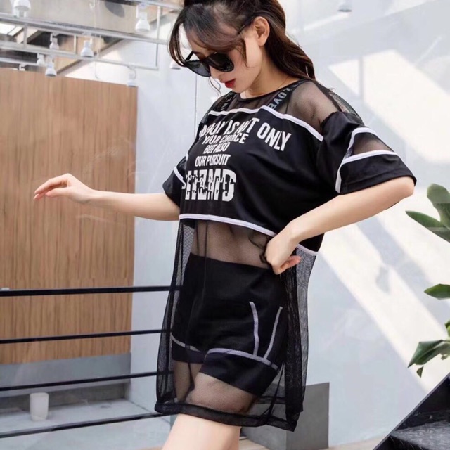 Bộ bơi kèm áo lưới ngoài