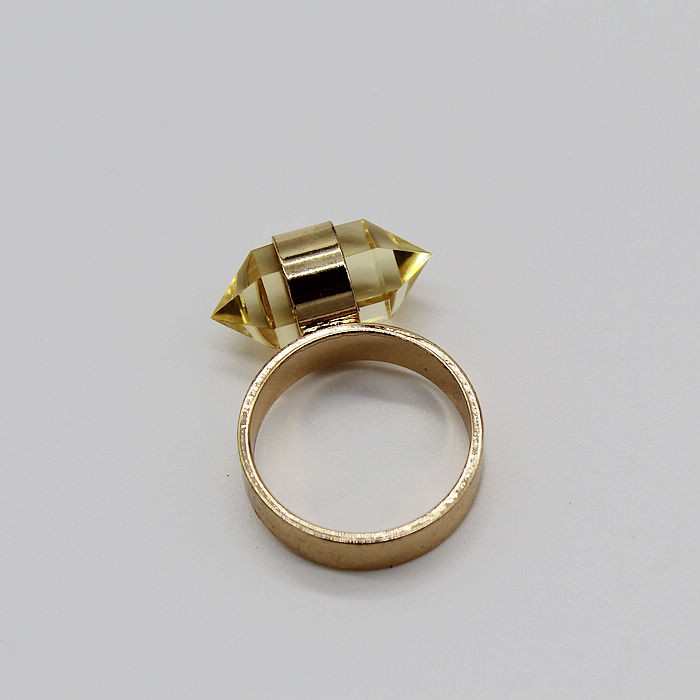 Nhẫn hạt crystal