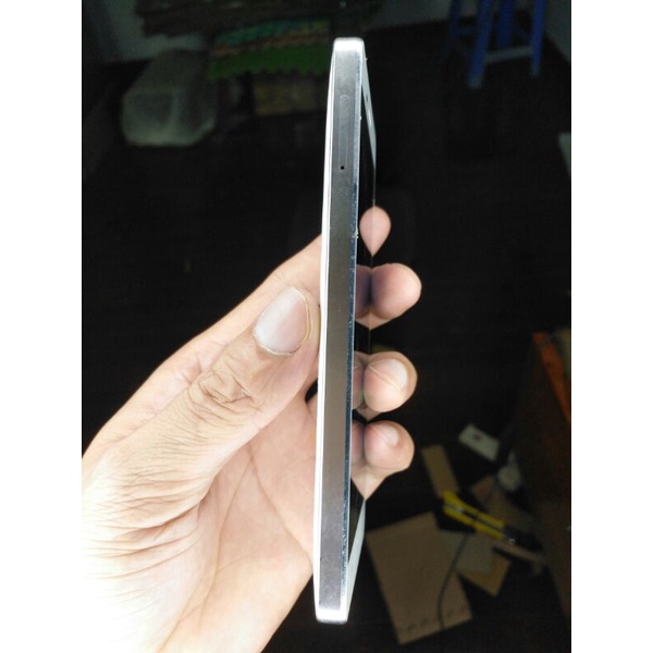 Điện thoại Xiaomi Mi 4 3/16