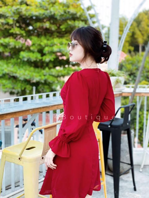 Đầm voan chéo ngực tay bo