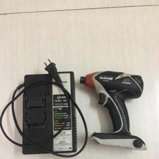 Bắn vít national ez7540 + sạc ez0l81