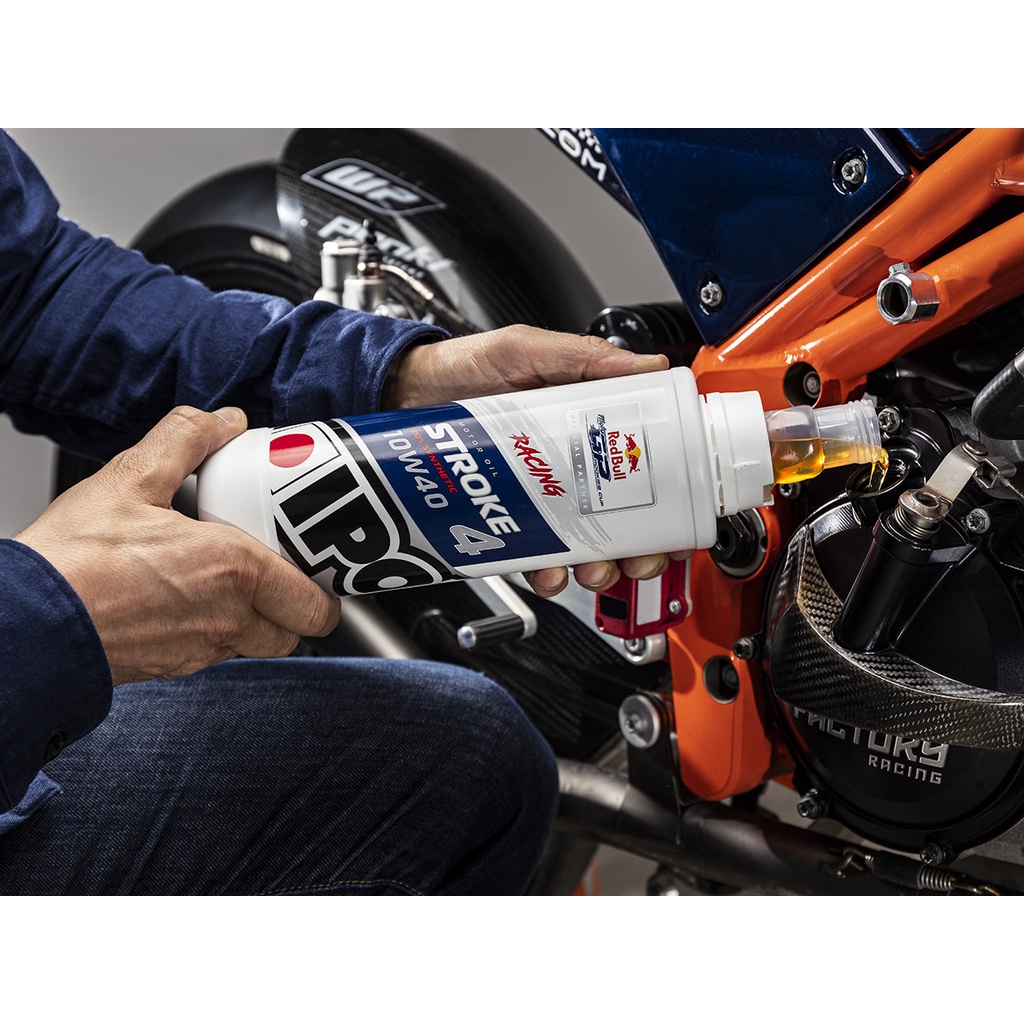 Combo 3 chai nhớt xe đua tổng hợp 100% gốc Ester 4T Ipone Stroke 4 Racing (1L) + 1 Engine Cleaner (300ml)