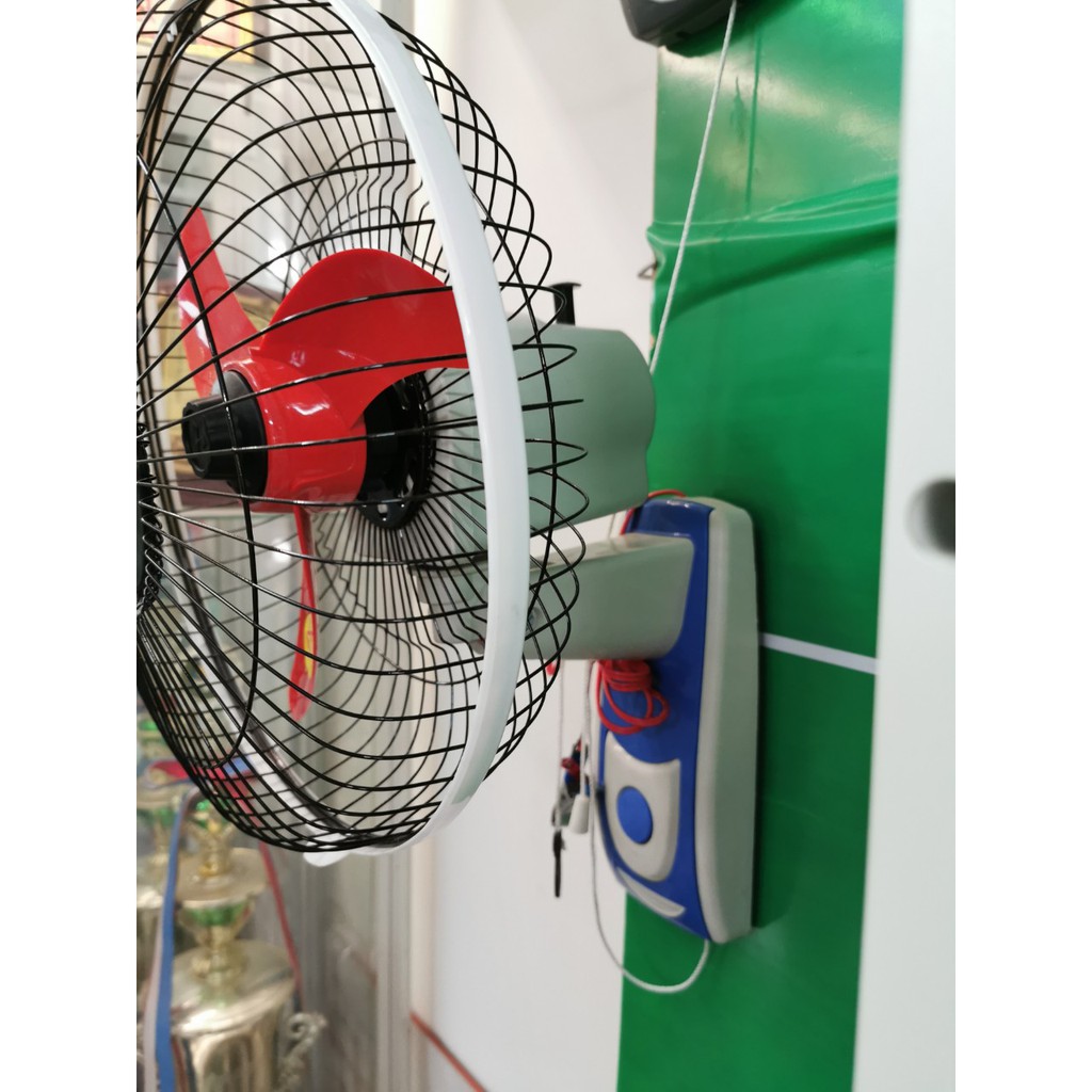 Quạt treo tường kẹp bình ắc quy 12V -  B3 | BigBuy360 - bigbuy360.vn