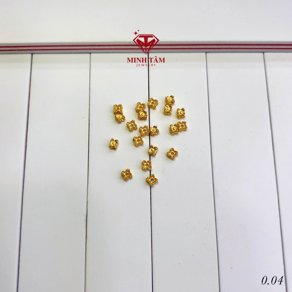 Charm chặn vuông hình hoa chất liệu 24k mix vòng tay Minh Tâm Jewelry