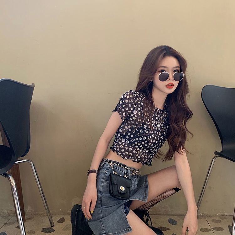 Áo Croptop Tay Ngắn Phối Lưới Trong Suốt In Hoa Thời Trang Mùa Hè Quyến Rũ Cho Nữ