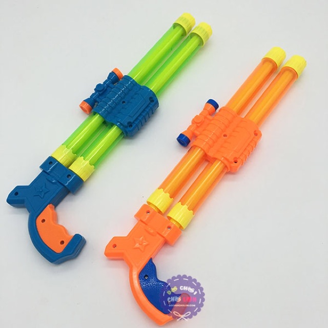 Súng nước 2 nòng cho bé đi chơi biển, công viên nước