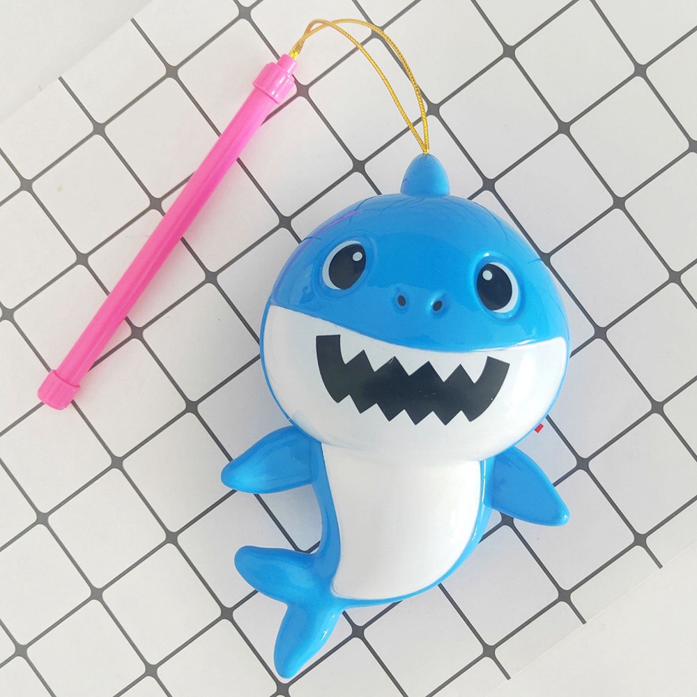 Lồng đèn cá mập baby shark có nhạc và đèn đáng yêu