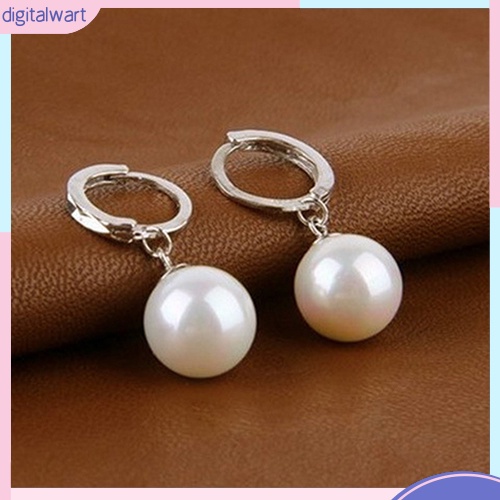 Đôi khuyên tai đính ngọc trai nhân tạo kiểu dáng thời trang