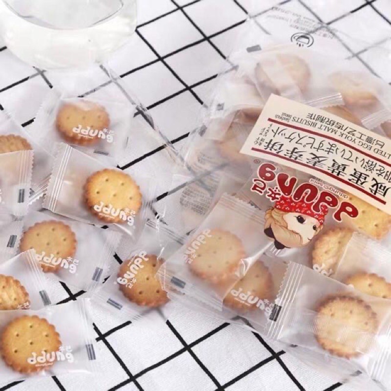 BÁNH QUY TRỨNG MUỐI ĐƯỜNG ĐEN DDUNG ĂN TẾT