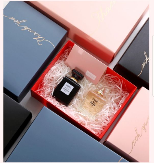 Hộp quà tặng sang trọng kèm túi | BigBuy360 - bigbuy360.vn