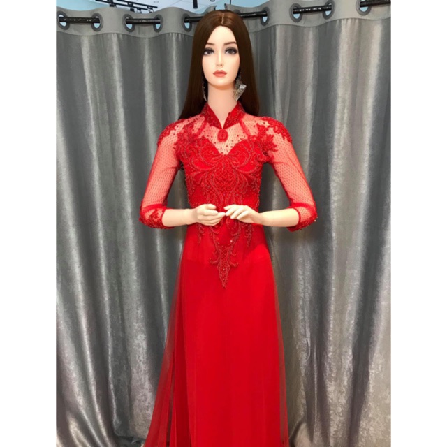 Áo dài cho cô dâu ngày ăn hỏi. Giá 500.000đ_700.000đ. Giúp cô dâu ngày cưới thêm lộng lẫy thêm xinh đẹp thêm sang trọng. | BigBuy360 - bigbuy360.vn