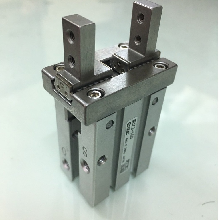 MHZ2-16D Xylanh kẹp SMC