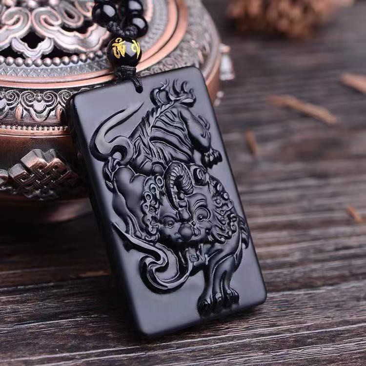 Mặt Dây Chuyền Đá Obsidian Tự Nhiên Màu Đen Và Vàng Cho Nam Và Nữ
