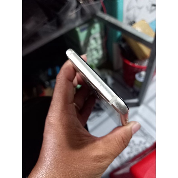 Xác samsung a600 hư màn hình