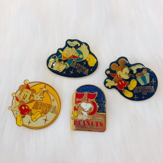 Pin cài áo , balo , túi xách Disney