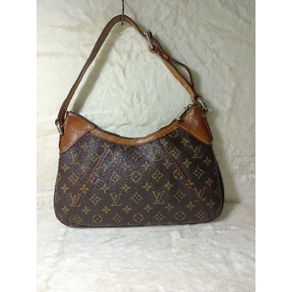 Túi xách si hiệu Lv