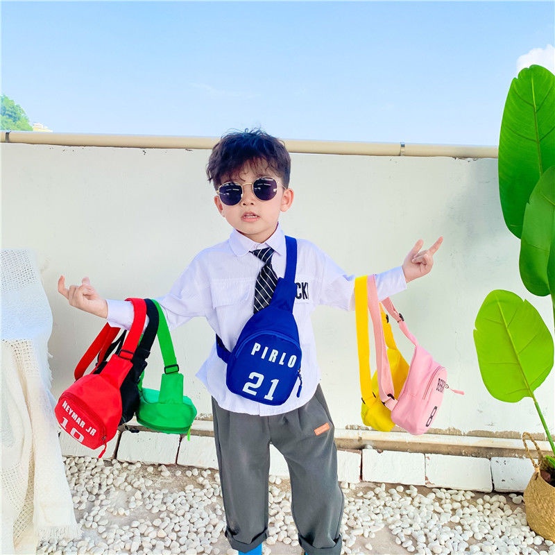 Phiên bản Hàn Quốc của túi nhỏ đeo ngực trẻ em thời trang túi đeo chéo phong cách phương tây bé trai và cô gái Túi hợp t