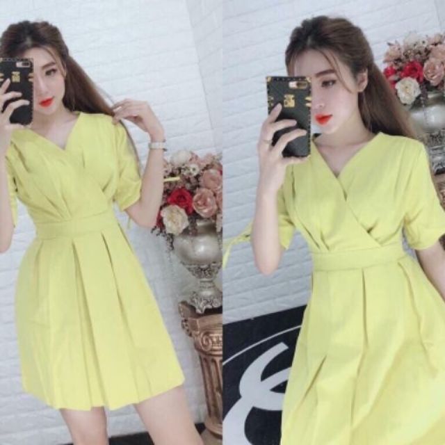 Đầm xòe xếp ly