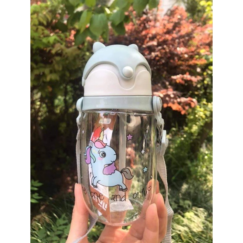 Minchun123: Bình nước cho bé có ống hút và dây đeo 280ml, bình nước nhựa, đồ dùng cho bé