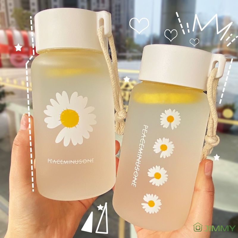 500ml Nhỏ Daisy Hình Nhựa Trong Suốt Chai Nước BPA FREE Miễn Phí Sáng Tạo Frosted Chai Nước Với Dây Cầm Tay Trà Du Lịch cup