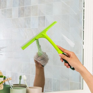 Cây gạt nước rửa xe ô tô