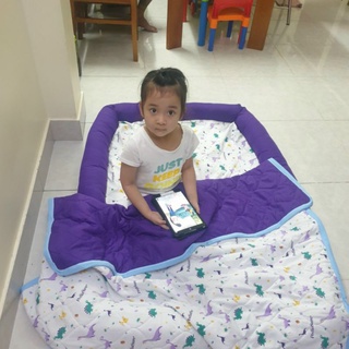 Bộ nệm và mền PediaSure cho bé giấc ngủ ngon.