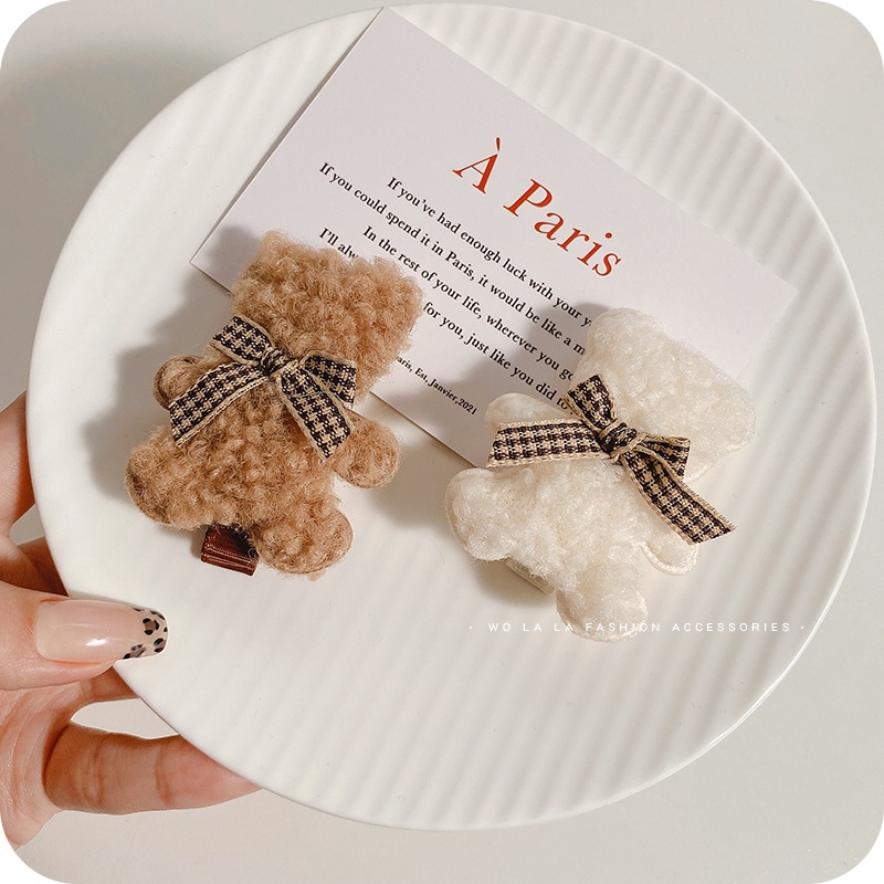 Kẹp tóc hình chú gấu bằng len dễ thương xinh xắn