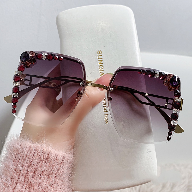 Kính Râm Oversized Không Gọng Đính Kim Cương Giả Tinh Tế Cho Nữ