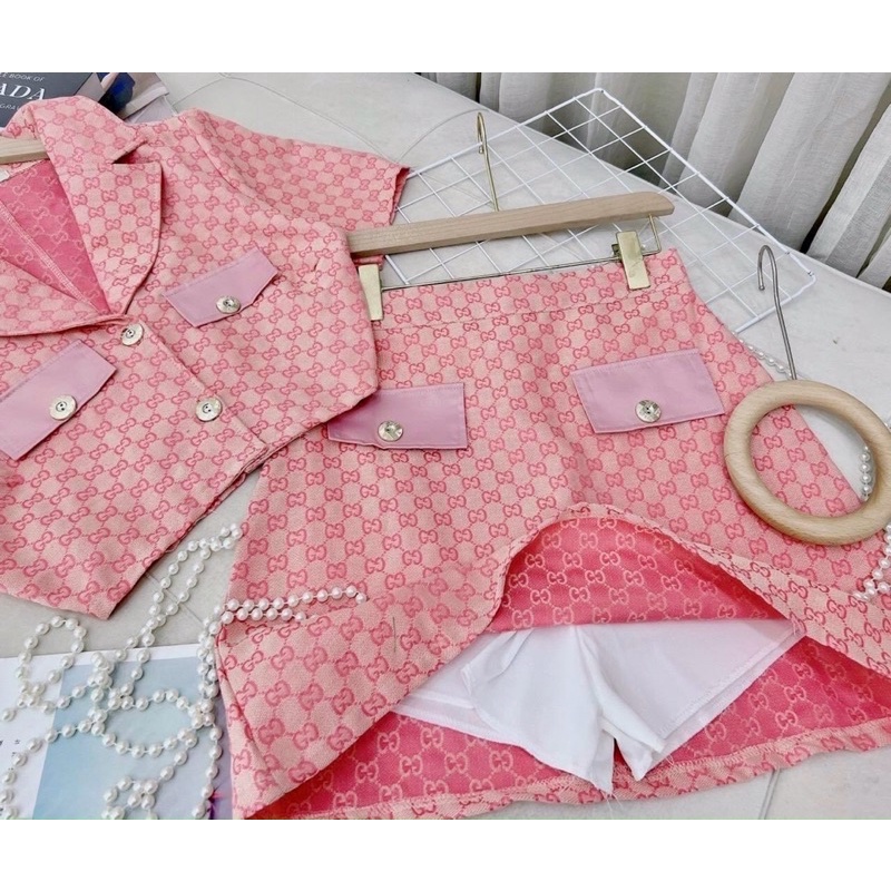 Set bộ gucci 2 món áo vest croptop kèm chân váy kaki ngắn xanh dương/lá hồng nâu - thời trang đi chơi dự tiệc sang trọng