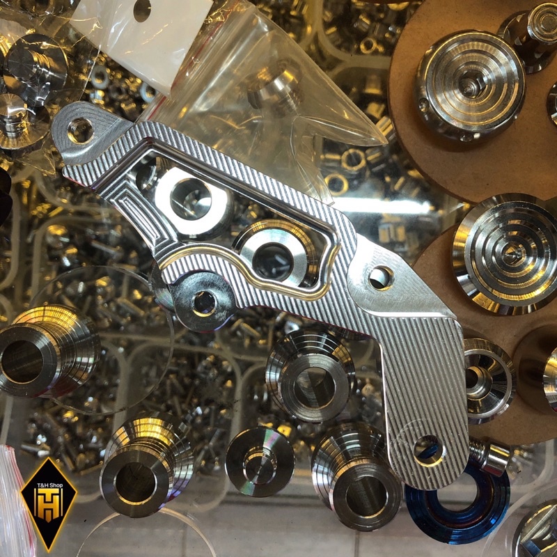 Bát Đĩa Heo Dầu 260mm Vario, Click 2018