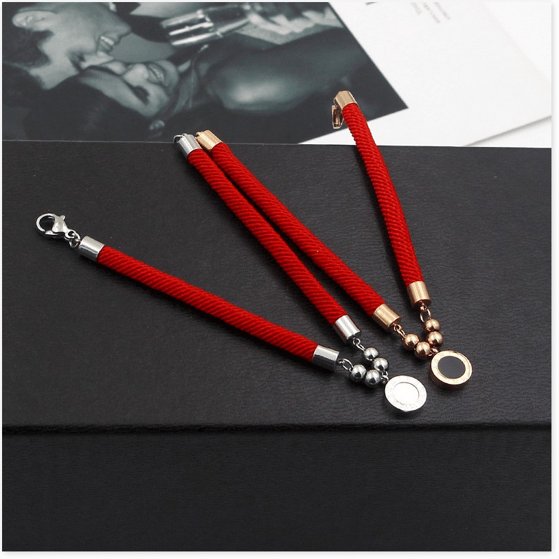 Vòng tay lắc tay nữ titan chỉ đỏ la mã S1-201-2 - CAM KẾT KHÔNG GỈ, KHÔNG BAY MÀU - BẢO HÀNH 12 THÁNG