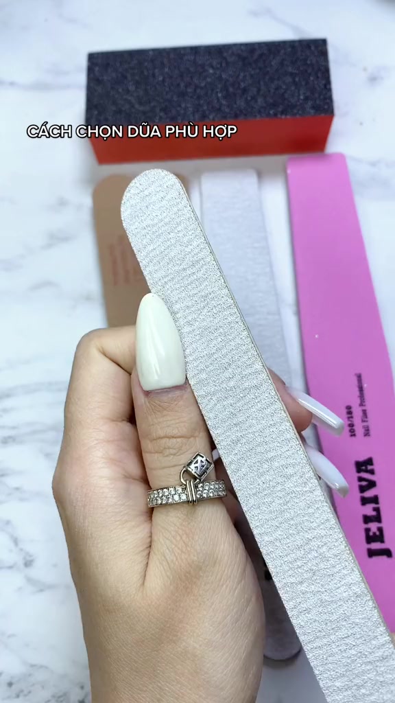 Dũa móng tay tạo form Jeliva | BigBuy360 - bigbuy360.vn