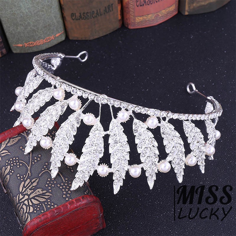 Vương miện thiết kế dạng lá đính kim cương giả sang trọng cho cô dâu
