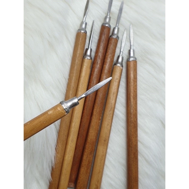 Cây móc khoé móng tay  và chân  cán gỗ  và inox