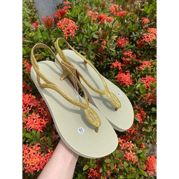 Sandal kim tuyến 99k